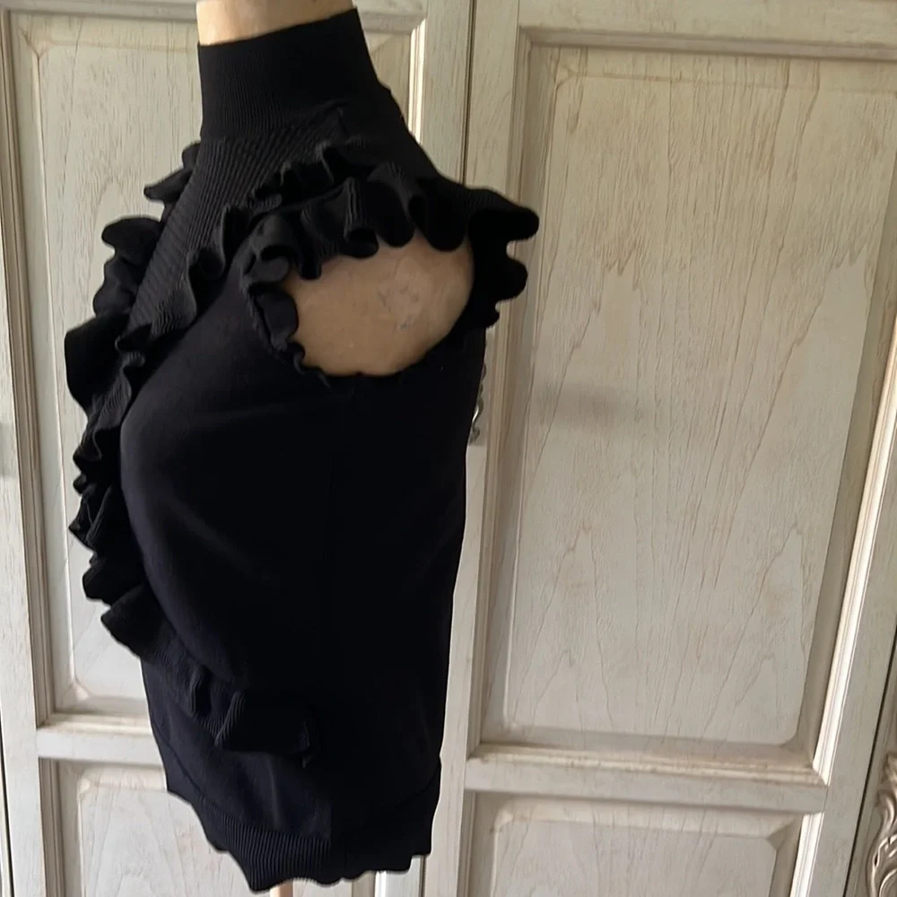 Marled Sleeveless Turtleneck with ruffles Black Small - Picture 5 of 11